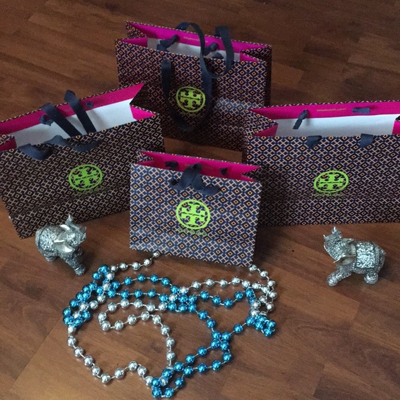 Tory Burch paper shopping 🛍 bags. See photos - Picture 5 of 6